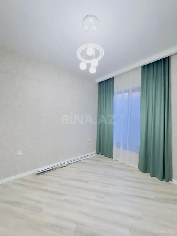 Satılır 4 otaqlı həyət evi 160 m²
