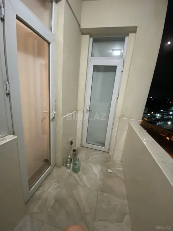 Satılır 3 otaqlı mənzil 115 m²