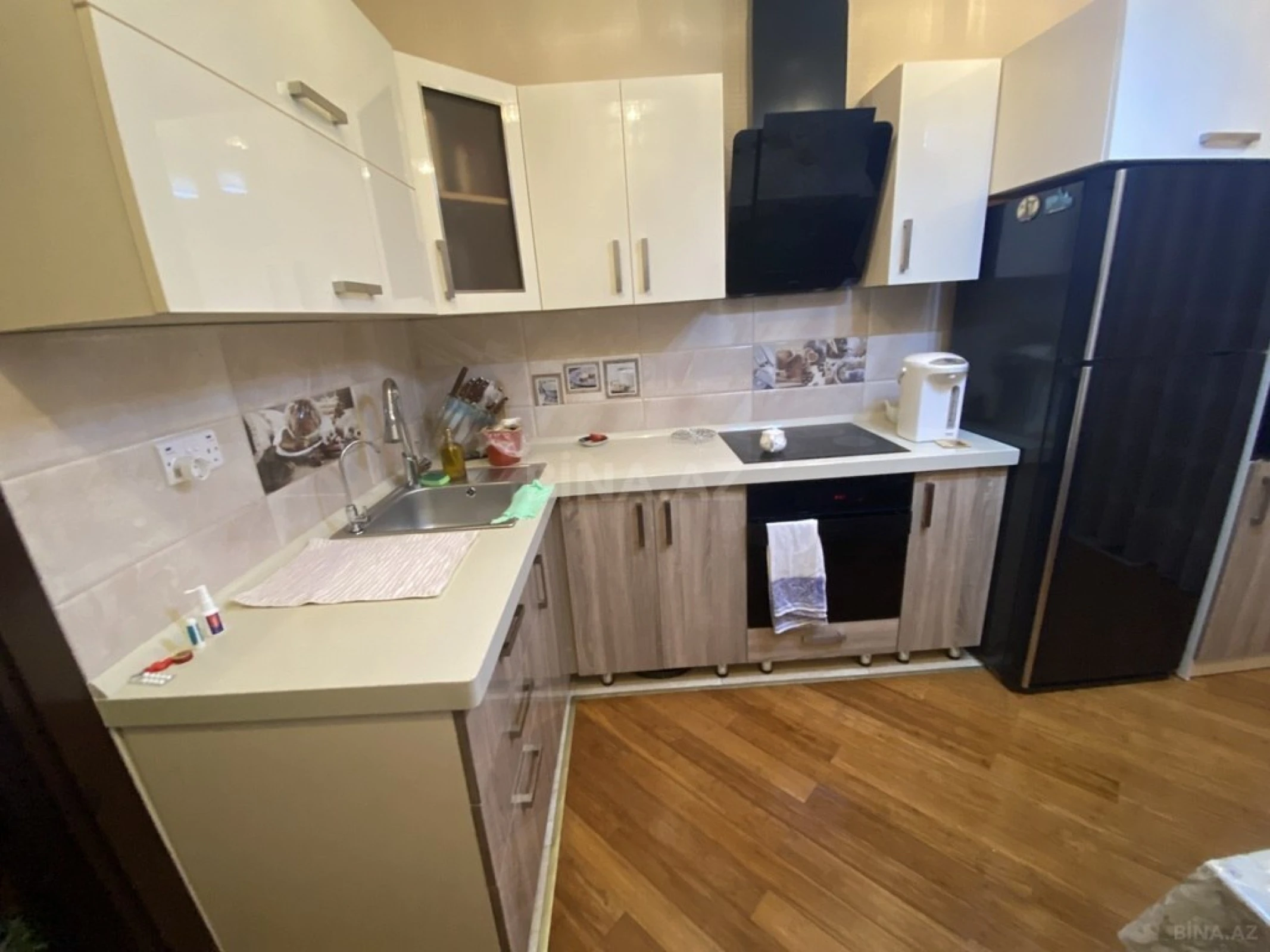 Satılır 3 otaqlı mənzil 115 m²