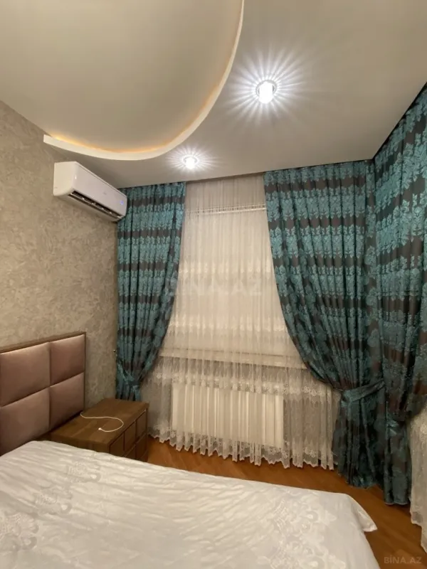 Satılır 3 otaqlı mənzil 115 m²