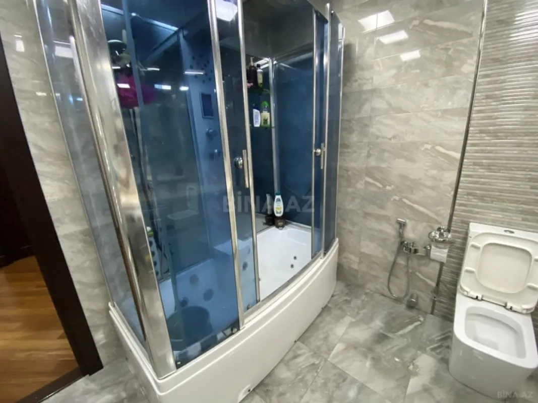 Satılır 3 otaqlı mənzil 115 m²