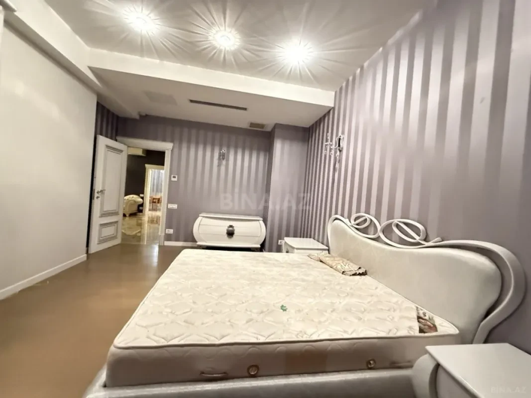 Kirayə verilir 4 otaqlı mənzil 223 m²