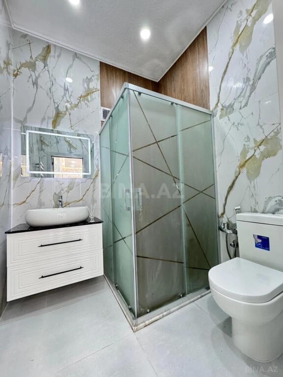 Satılır 4 otaqlı həyət evi 150 m²