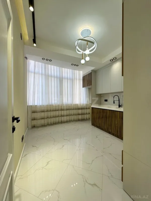 Satılır 3 otaqlı mənzil 100 m²
