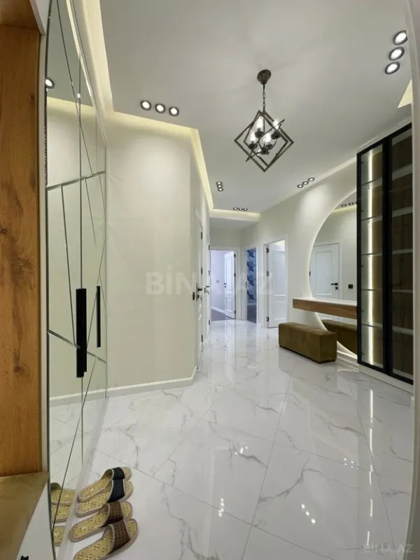 Satılır 3 otaqlı mənzil 100 m²