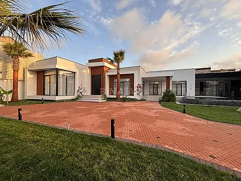 Satılır 5 otaqlı həyət evi 260 m² — Bakı, Mərdəkan 5 otaq 260.00 m²