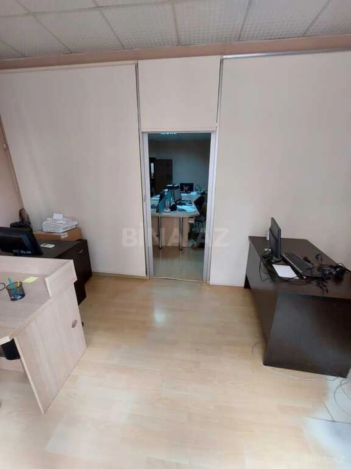 Satılır 5 otaqlı mənzil 227 m²