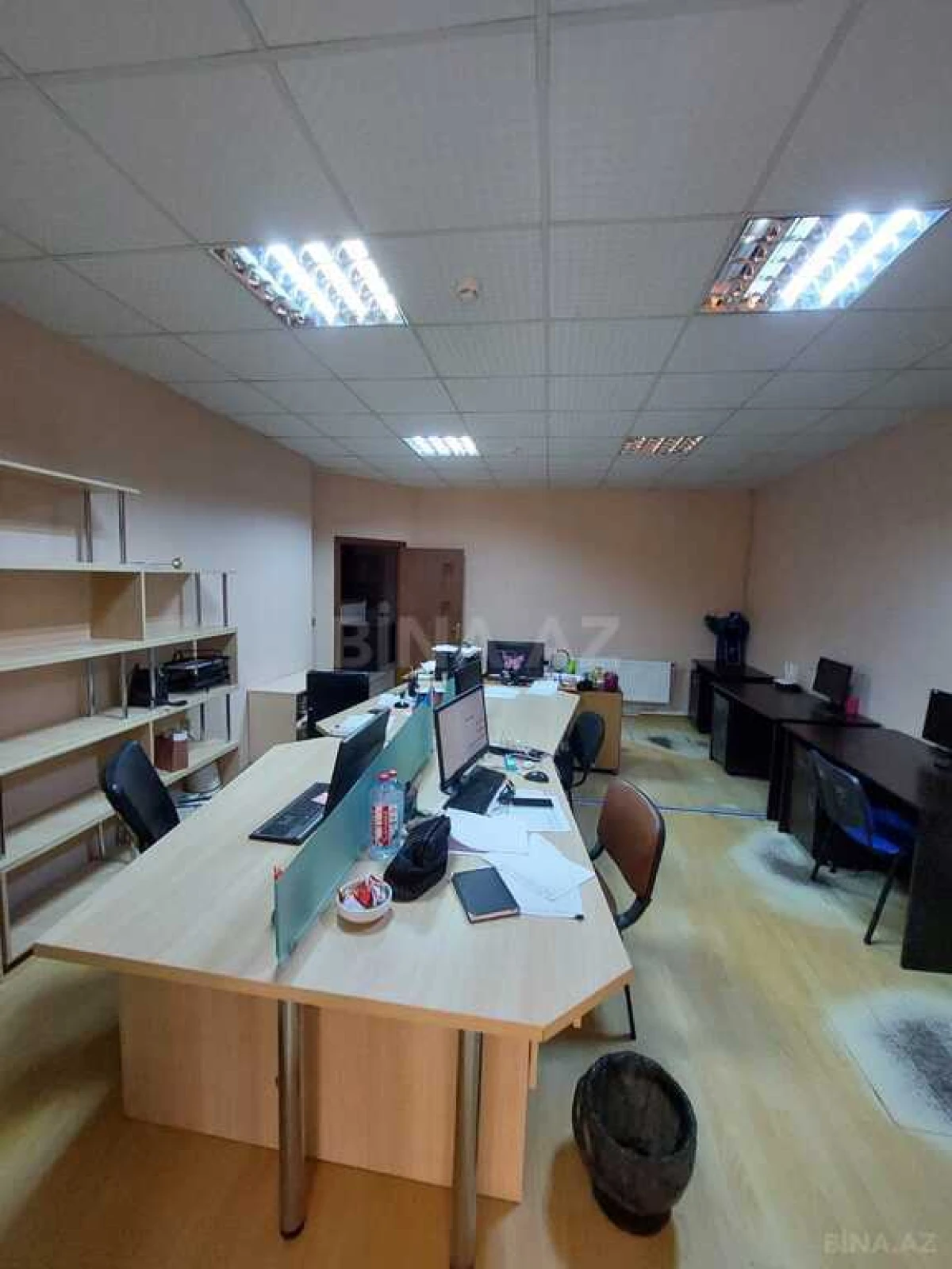 Satılır 5 otaqlı mənzil 227 m²