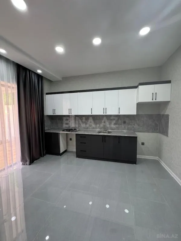 Satılır 4 otaqlı həyət evi 160 m²