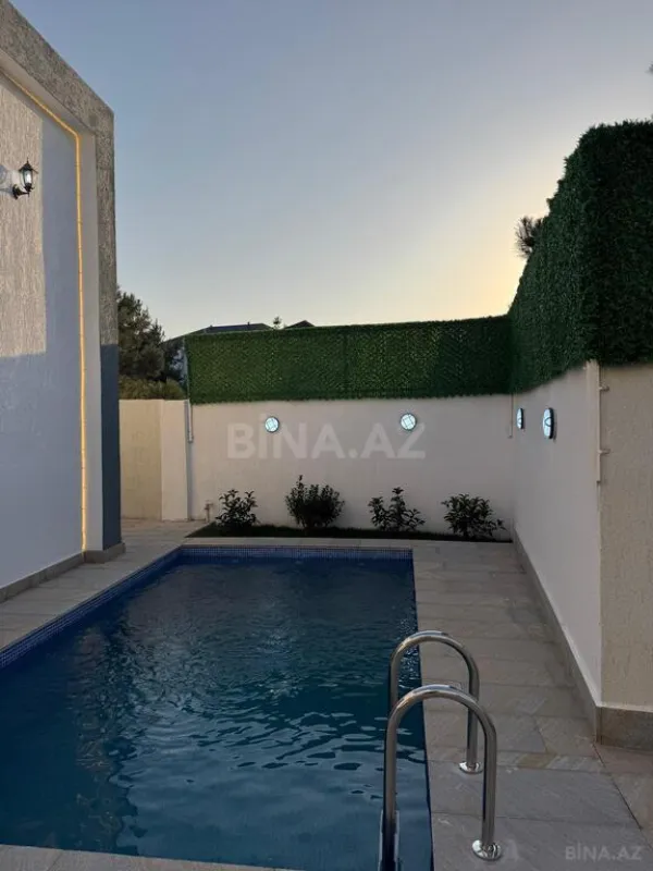 Satılır 4 otaqlı həyət evi 160 m²