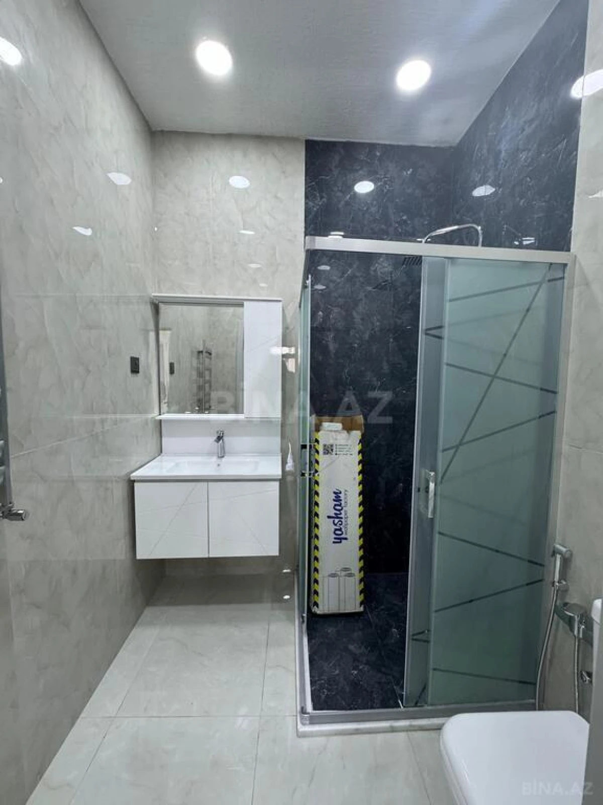 Satılır 4 otaqlı həyət evi 160 m²