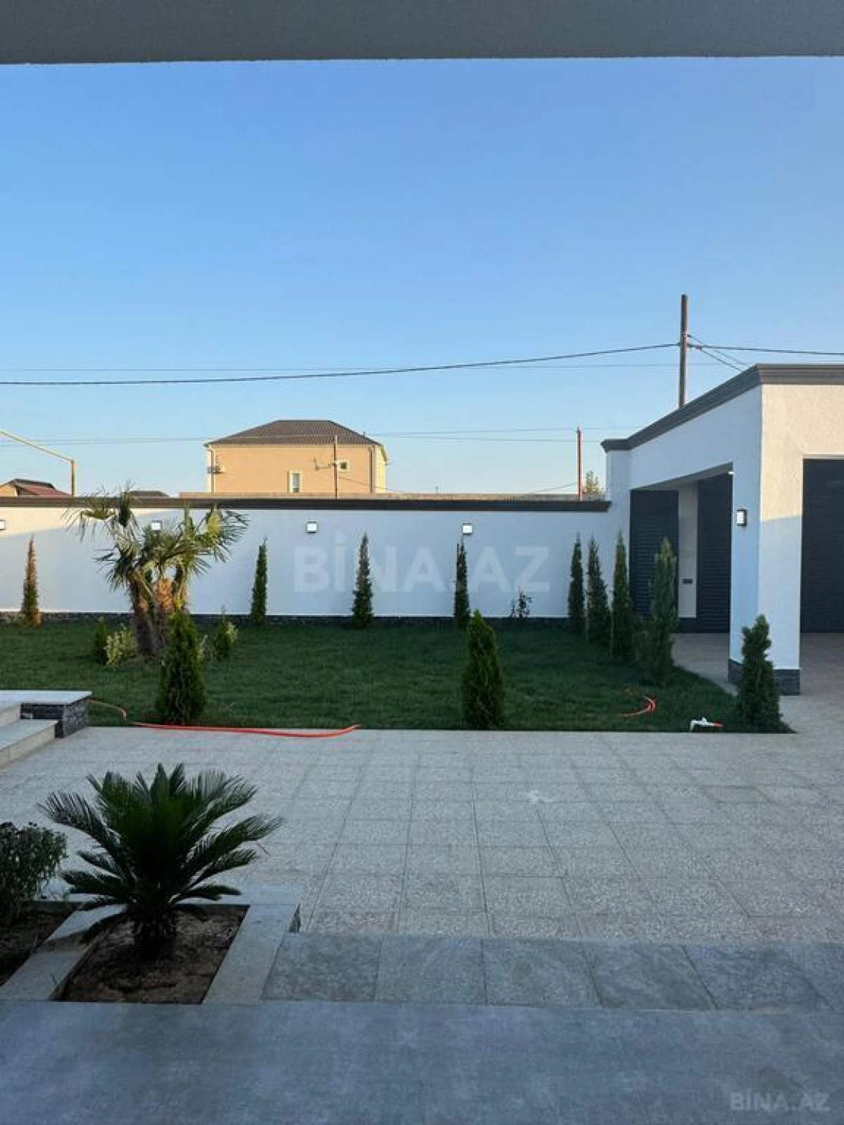 Satılır 4 otaqlı həyət evi 180 m²