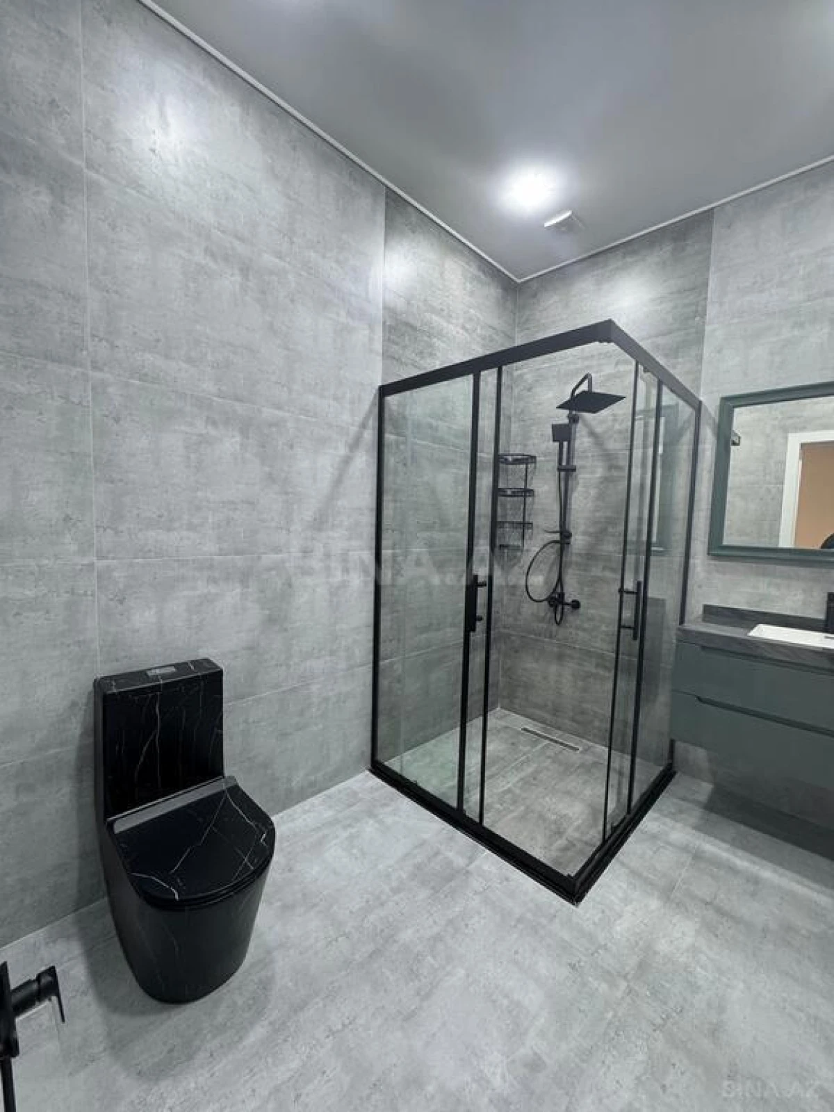 Satılır 4 otaqlı həyət evi 160 m²