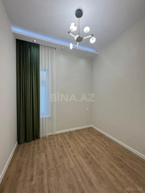 Satılır 4 otaqlı həyət evi 160 m²
