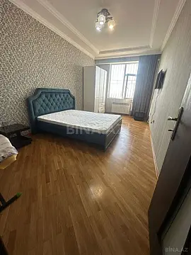 Satılır 2 otaqlı mənzil 90 m²