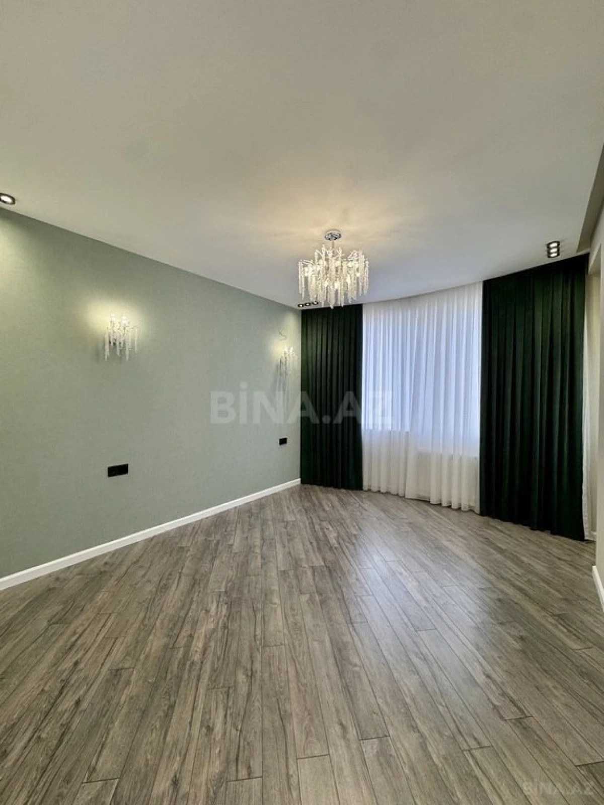 Satılır 3 otaqlı mənzil 100 m²