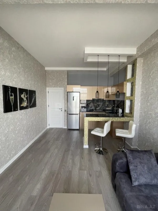 Kirayə verilir 2 otaqlı mənzil 65 m²
