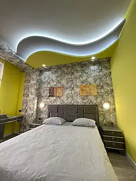 Kirayə verilir 2 otaqlı mənzil 65 m²
