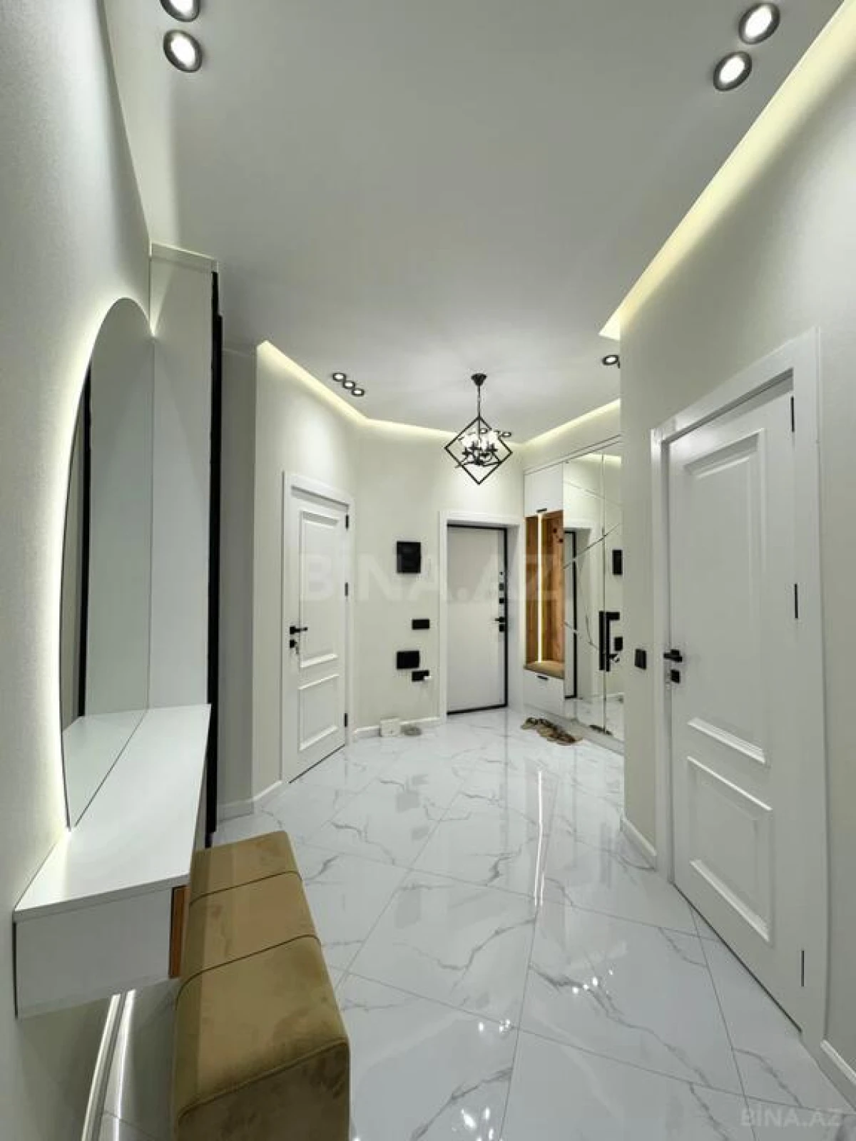 Satılır 3 otaqlı mənzil 100 m²