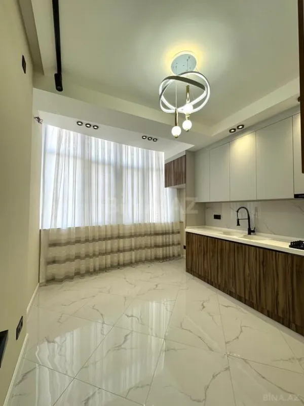Satılır 3 otaqlı mənzil 100 m²