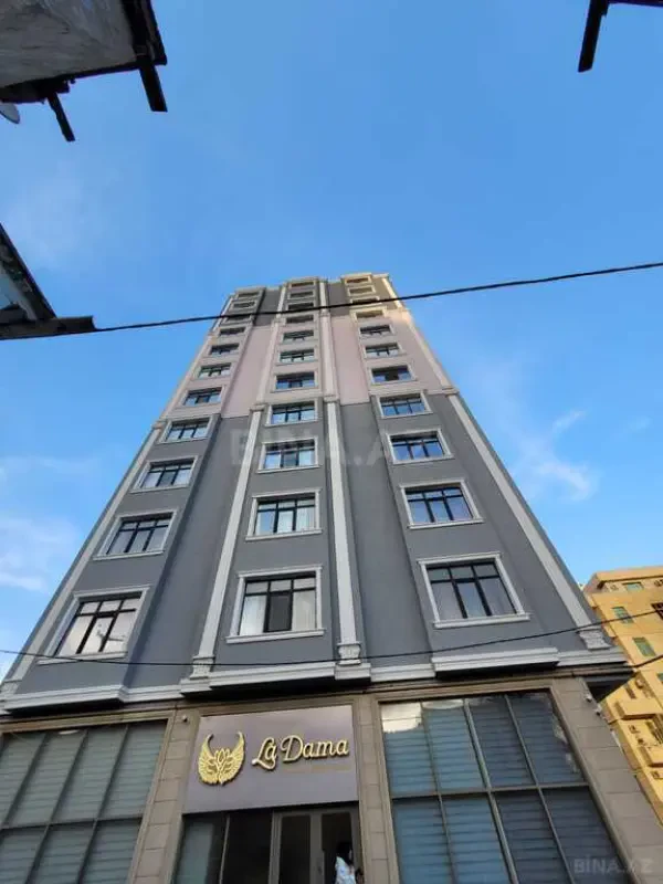 Satılır 3 otaqlı mənzil 120 m²