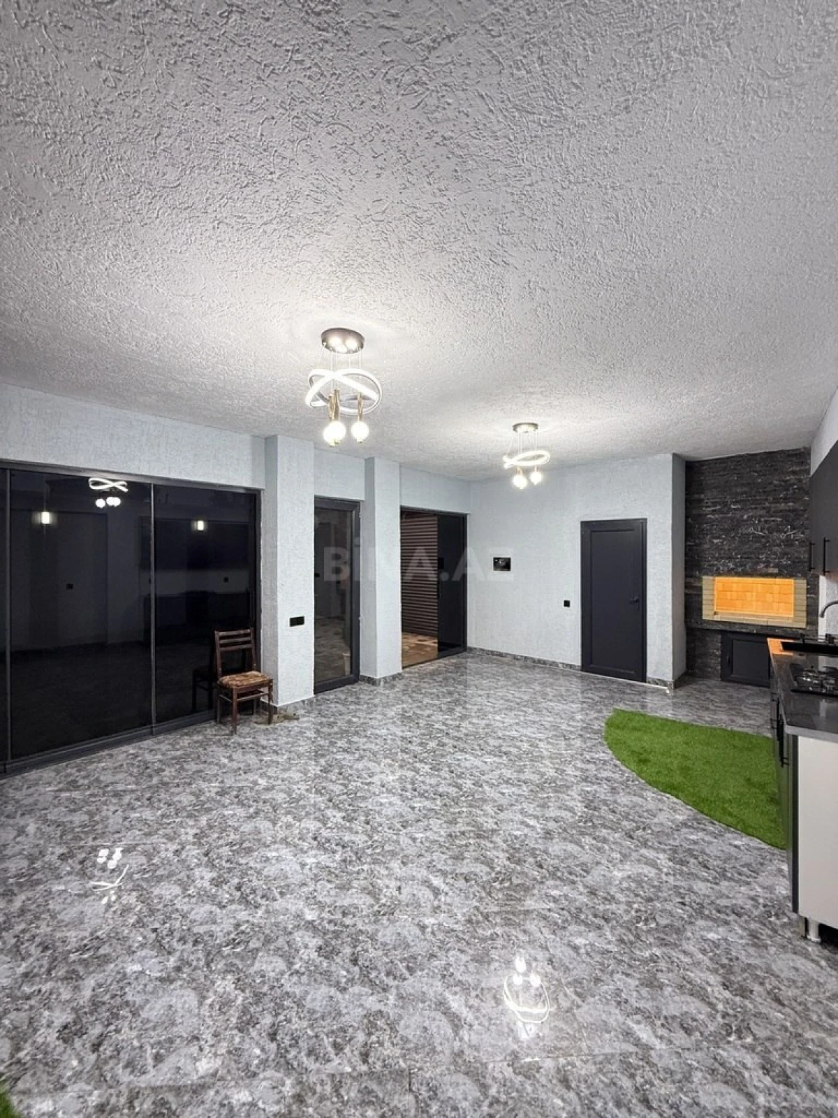 Satılır 4 otaqlı həyət evi 230 m²