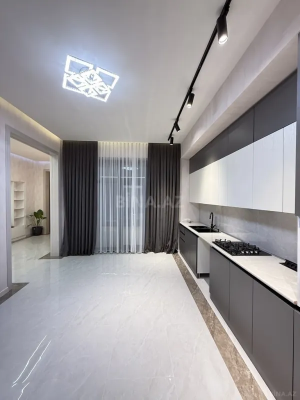 Satılır 4 otaqlı həyət evi 230 m²