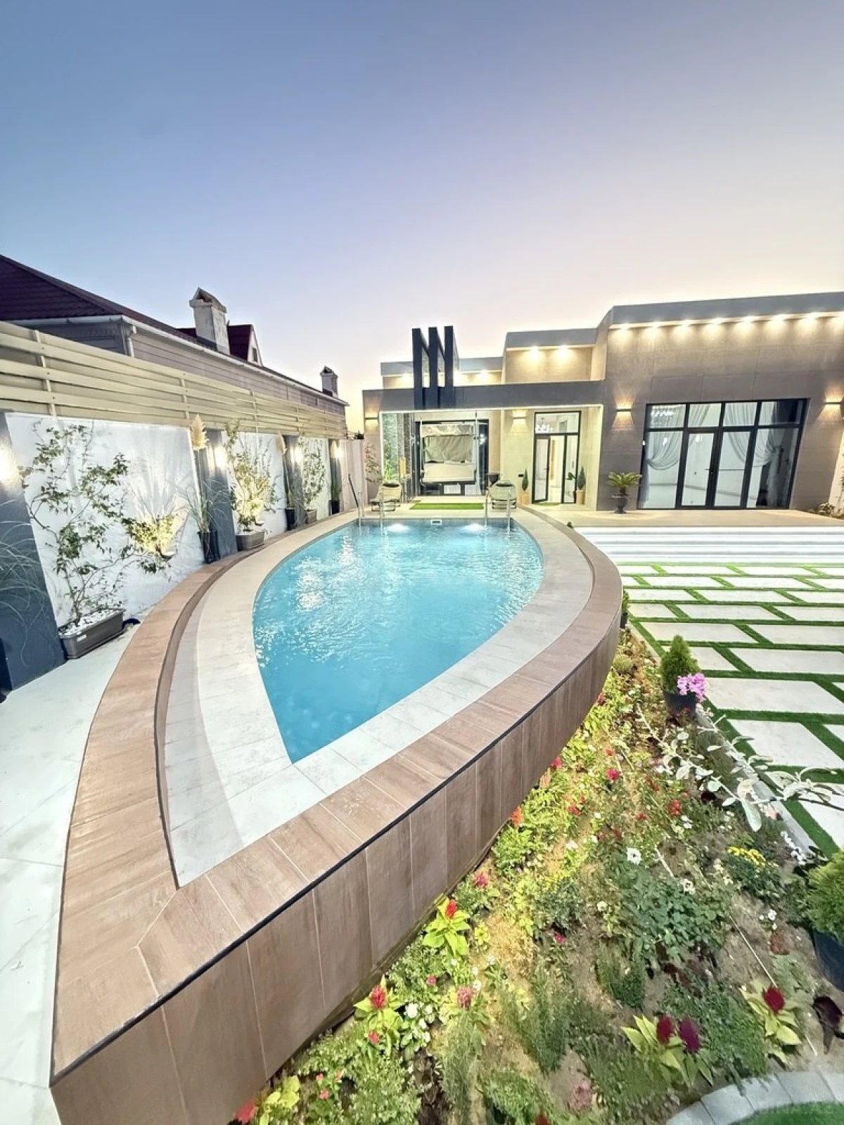 Satılır 4 otaqlı həyət evi 230 m²