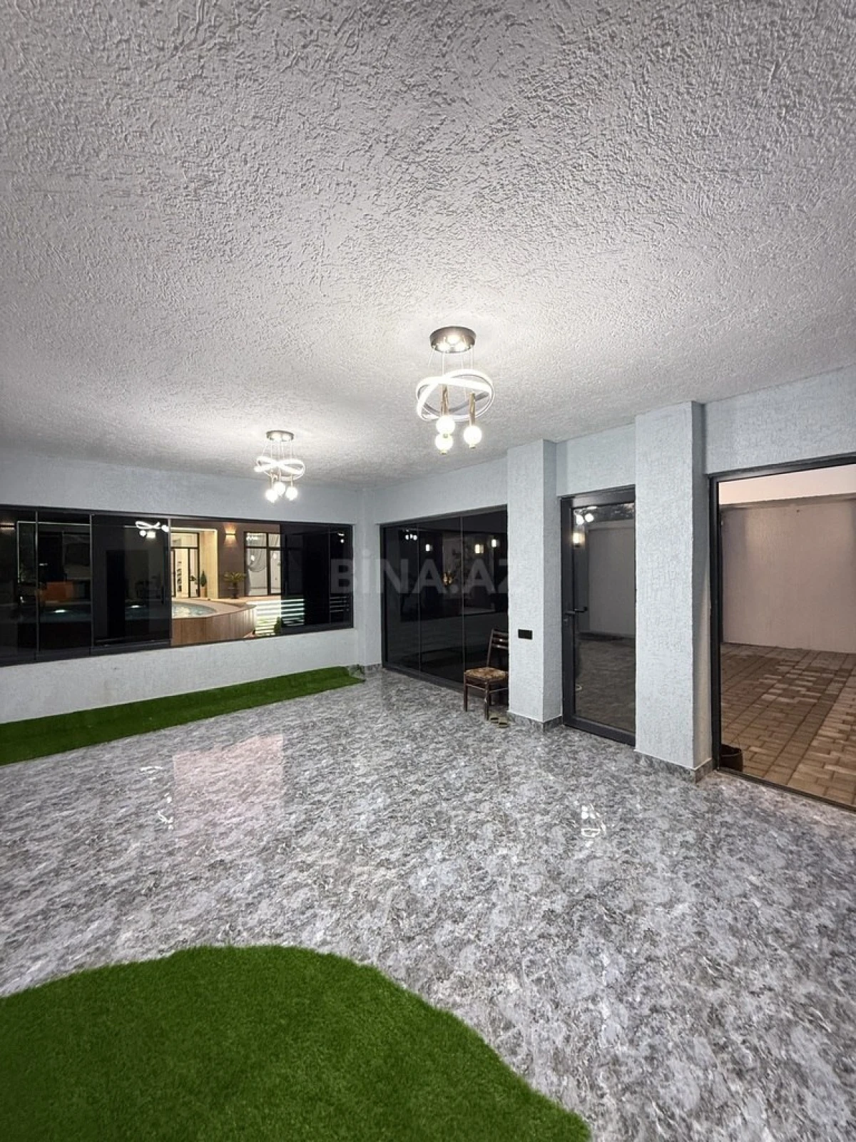 Satılır 4 otaqlı həyət evi 230 m²