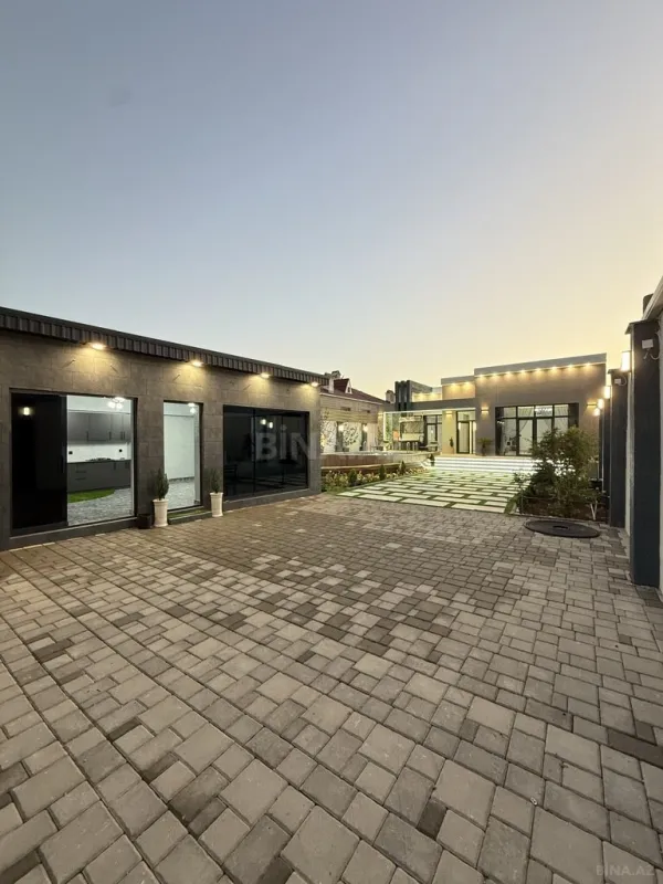 Satılır 4 otaqlı həyət evi 230 m²