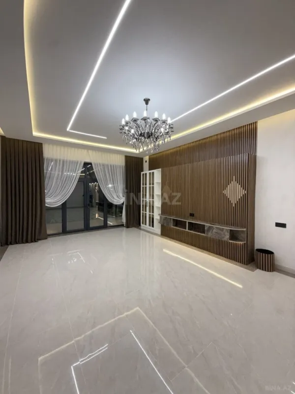 Satılır 4 otaqlı həyət evi 230 m²
