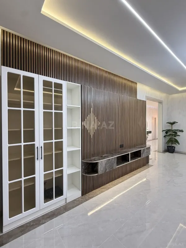 Satılır 4 otaqlı həyət evi 230 m²