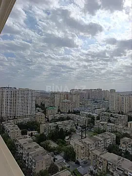 Kirayə verilir 4 otaqlı mənzil 190 m²