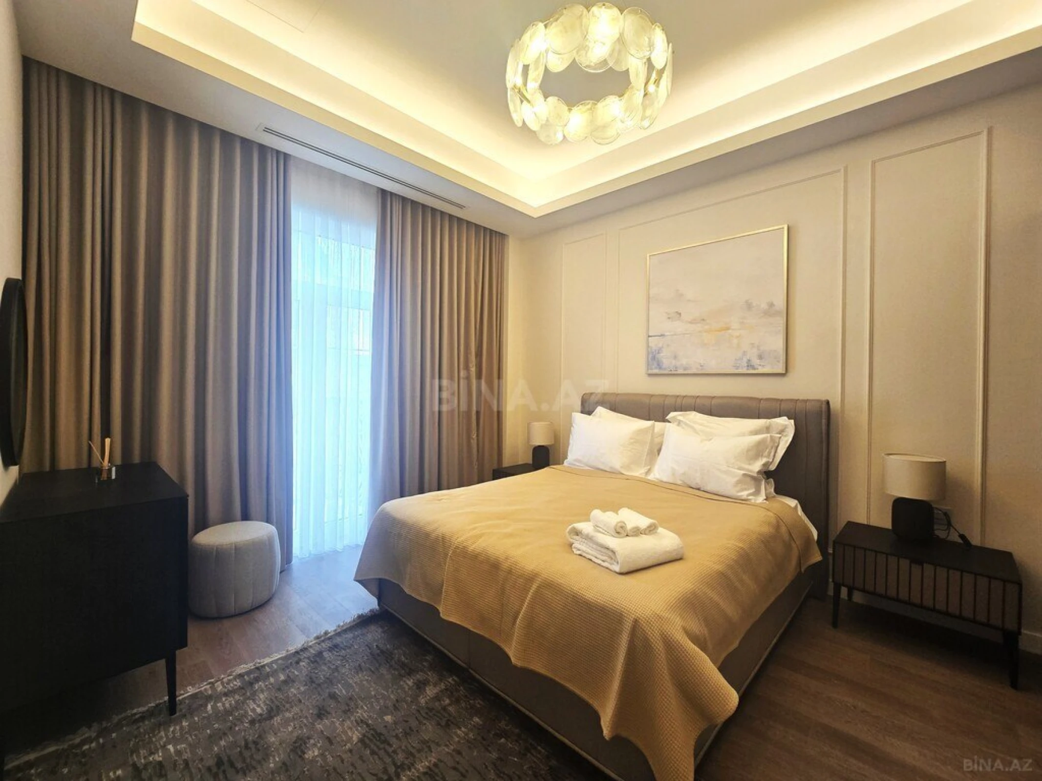 Satılır 3 otaqlı mənzil 105 m²