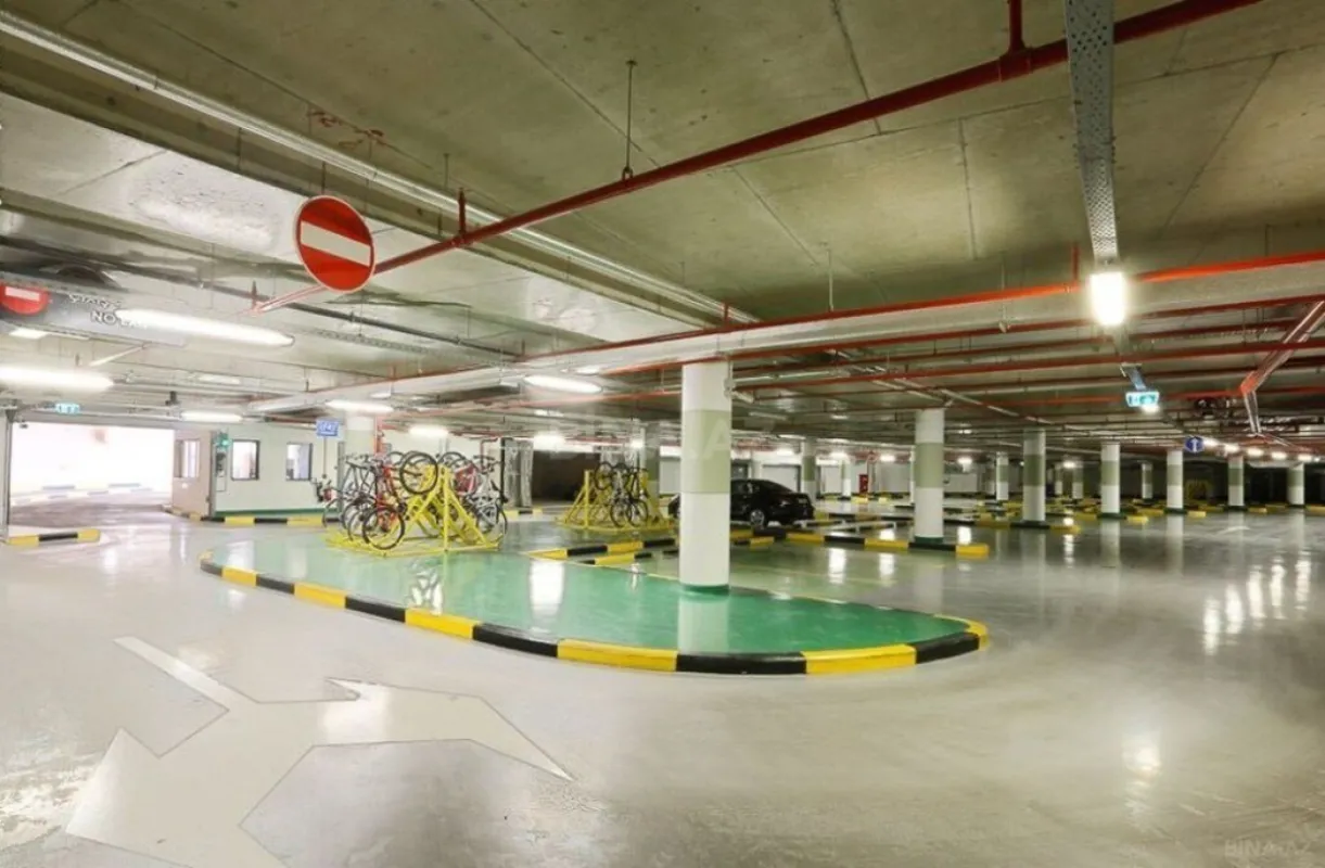 Satılır 3 otaqlı mənzil 105 m²