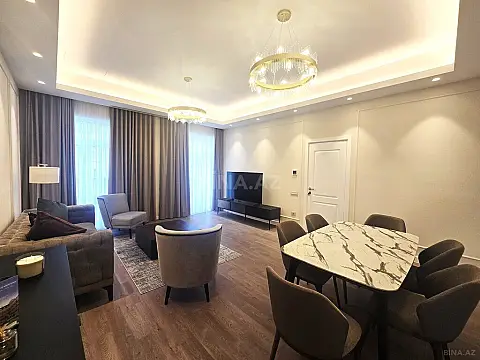 Satılır 3 otaqlı mənzil 105 m²