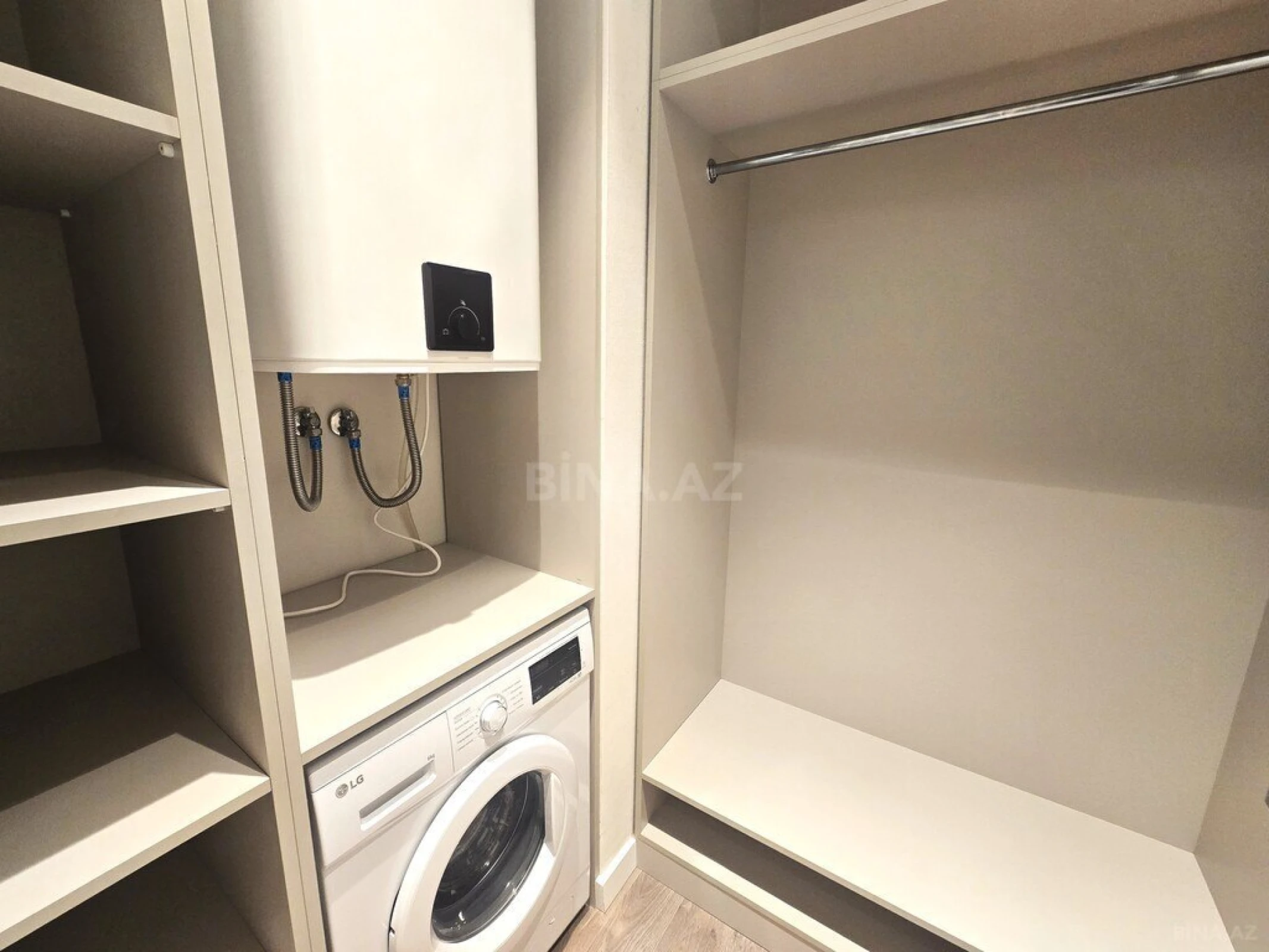 Satılır 3 otaqlı mənzil 105 m²
