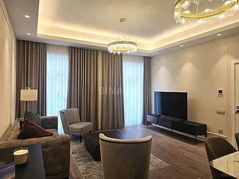 Satılır 3 otaqlı mənzil 105 m²