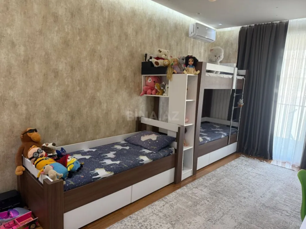 Satılır 3 otaqlı mənzil 98 m²