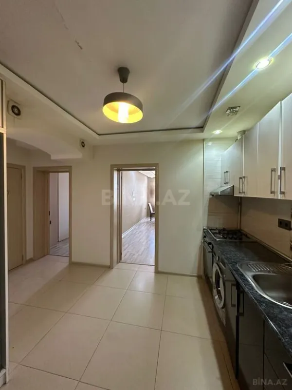 Kirayə verilir 2 otaqlı mənzil 63 m²
