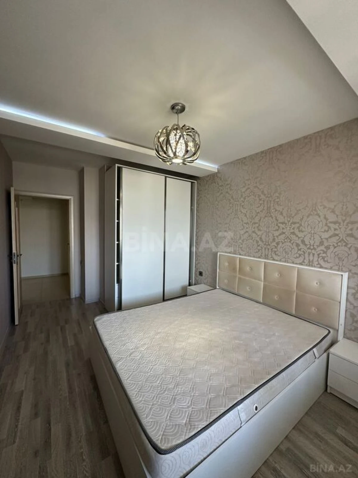 Kirayə verilir 2 otaqlı mənzil 63 m²