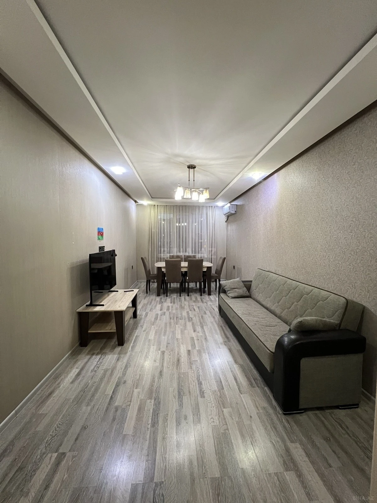 Kirayə verilir 2 otaqlı mənzil 63 m²