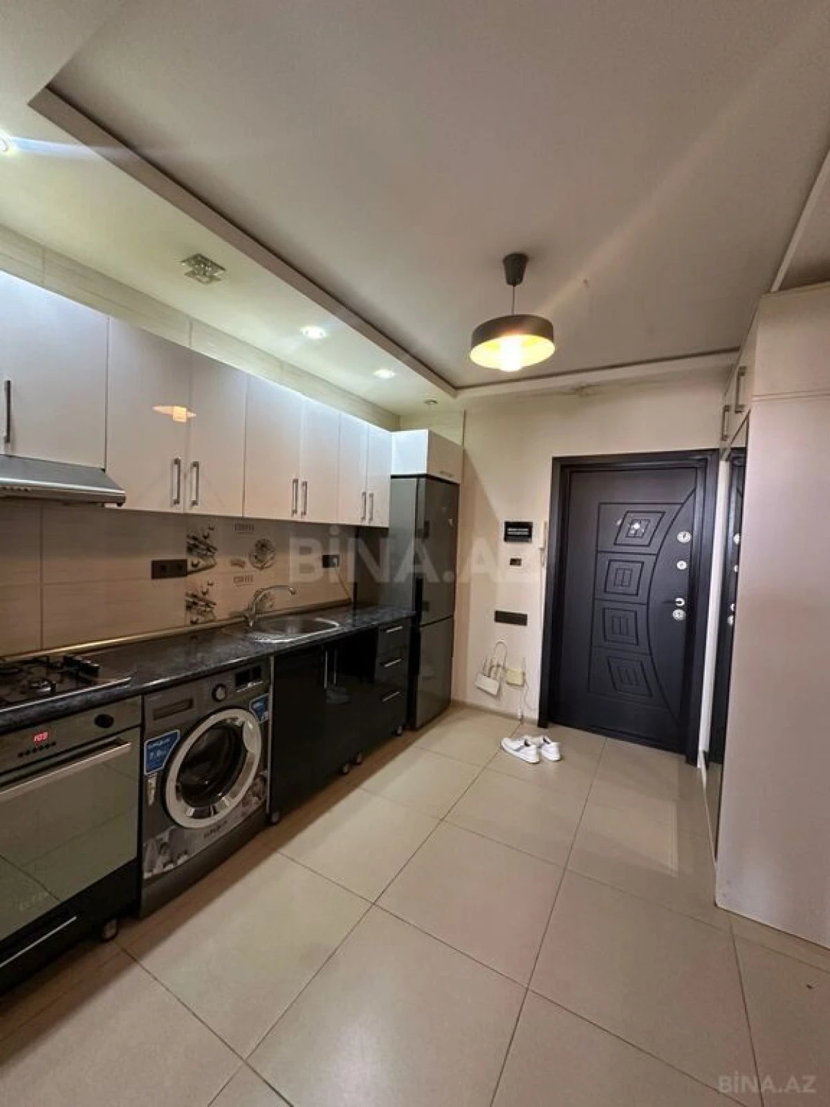 Kirayə verilir 2 otaqlı mənzil 63 m²