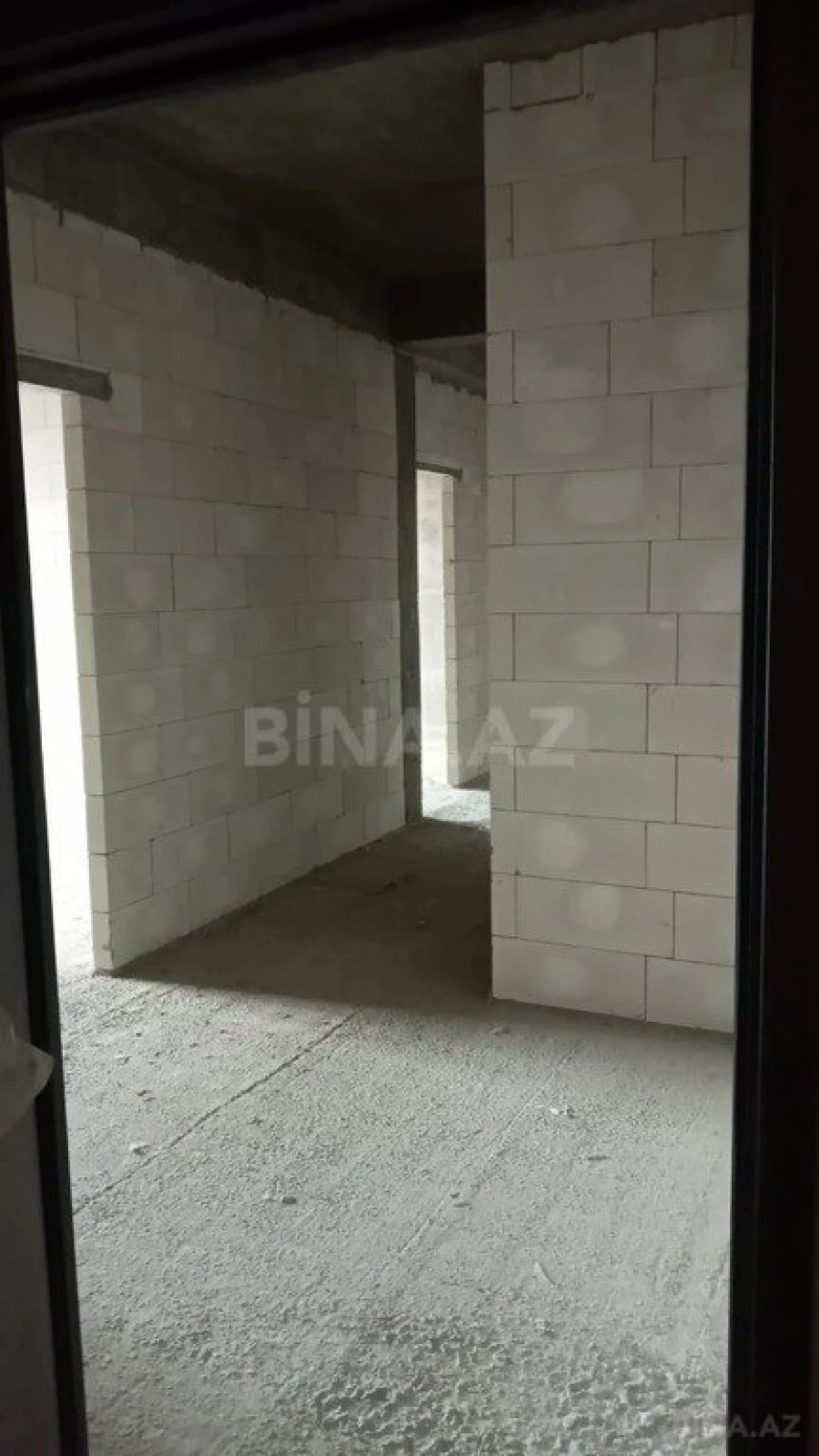 Satılır 3 otaqlı mənzil 146 m²
