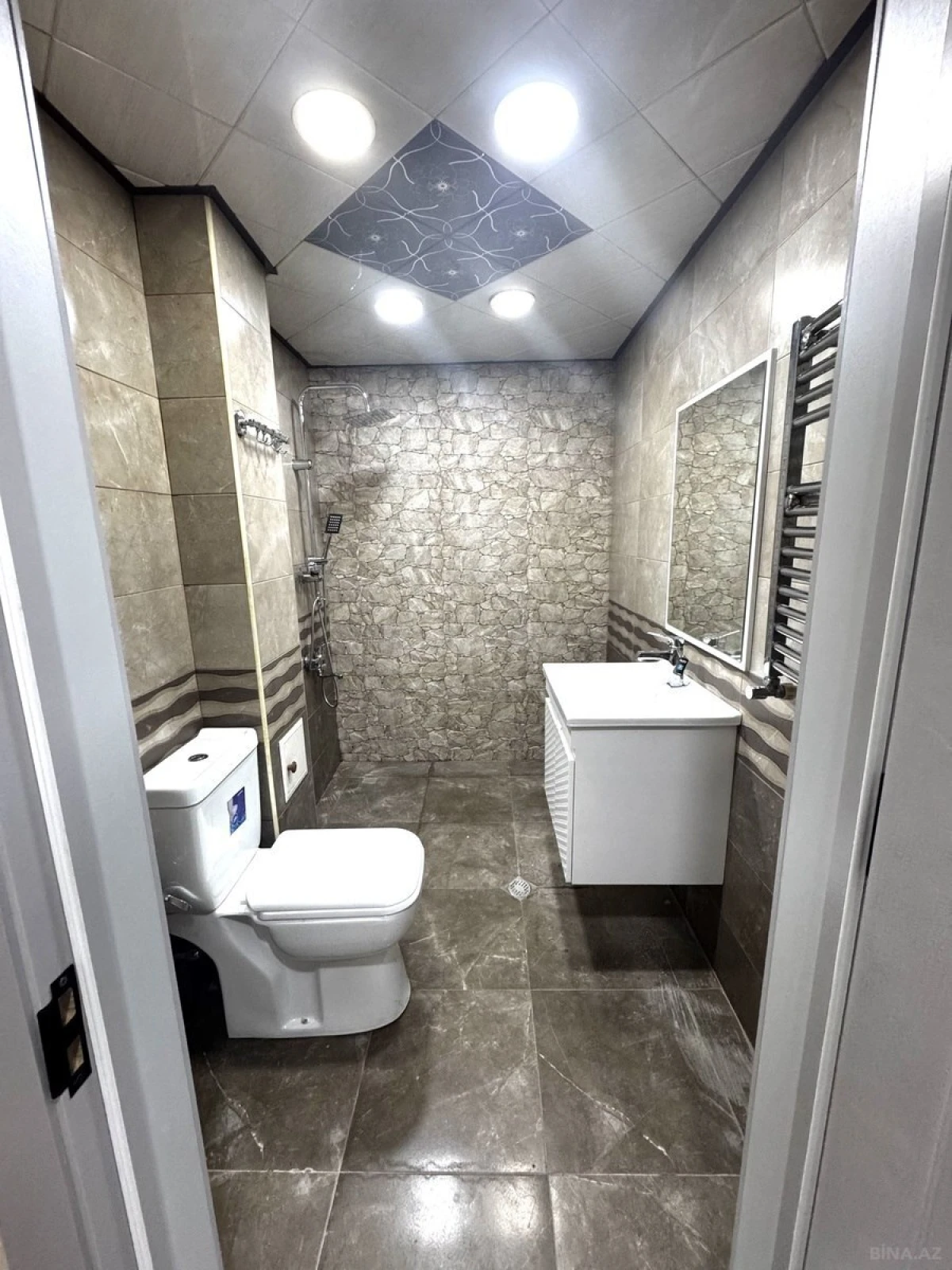 Satılır 3 otaqlı mənzil 100 m²