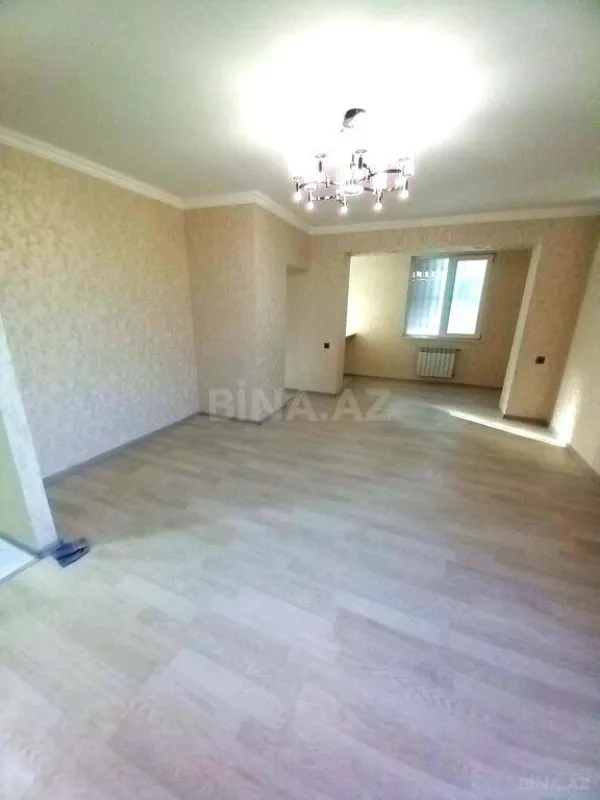 Satılır 3 otaqlı mənzil 100 m²