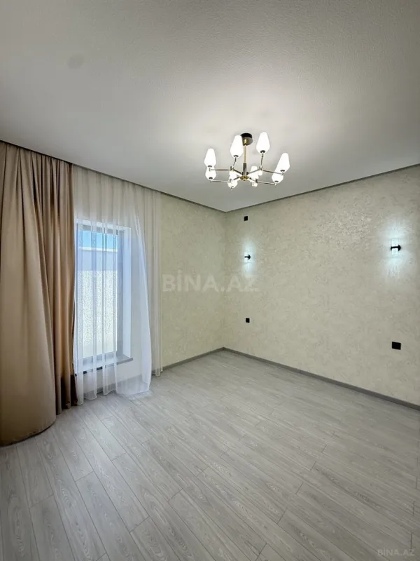 Satılır 4 otaqlı həyət evi 140 m²