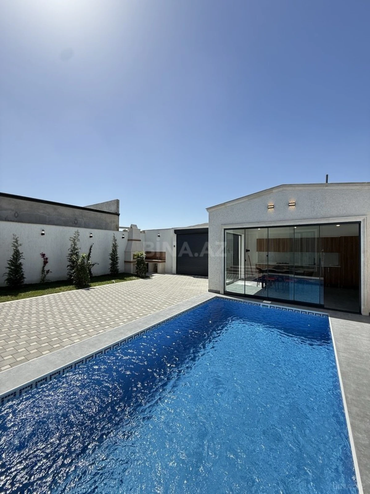 Satılır 4 otaqlı həyət evi 140 m²