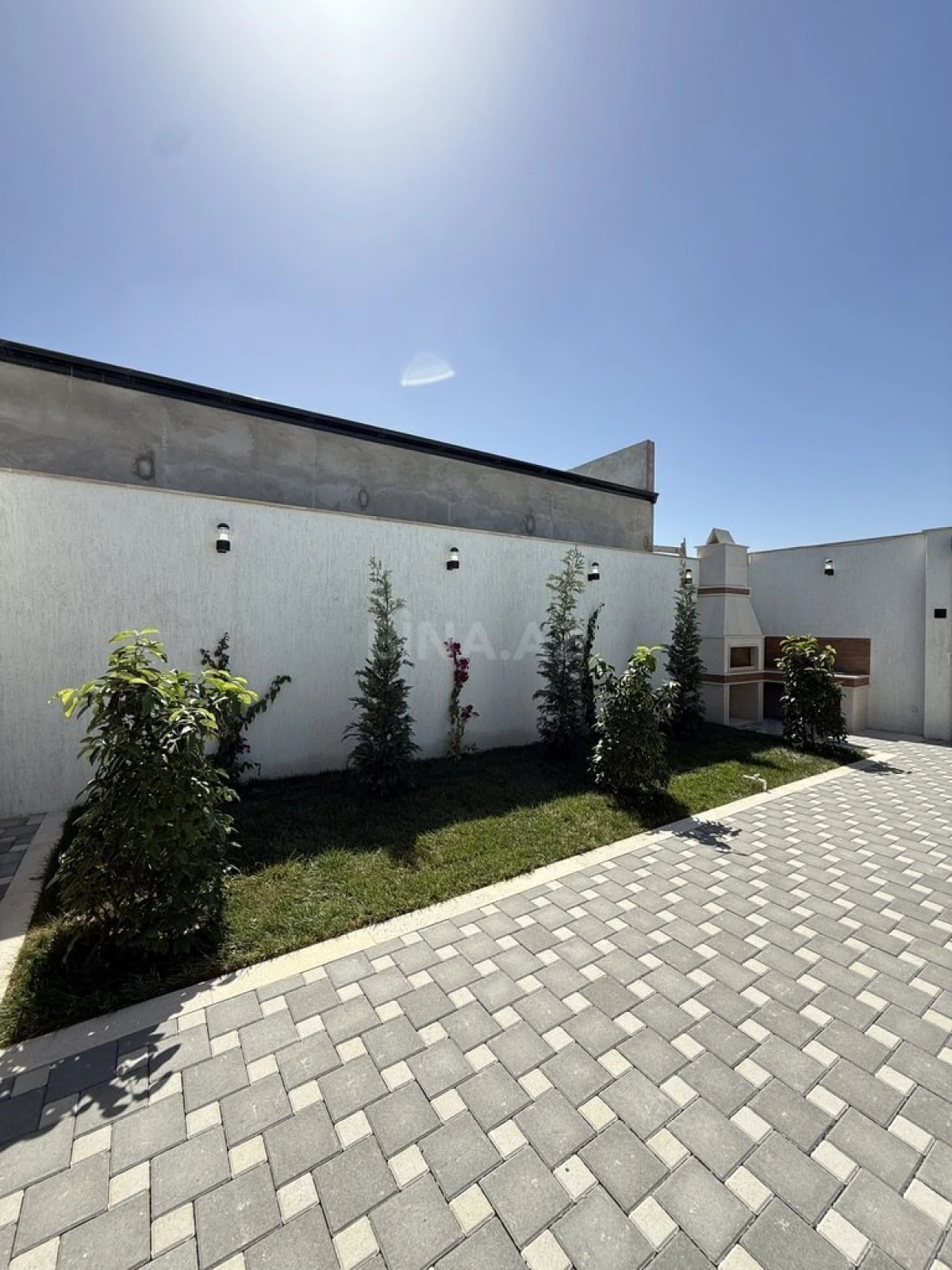 Satılır 4 otaqlı həyət evi 140 m²
