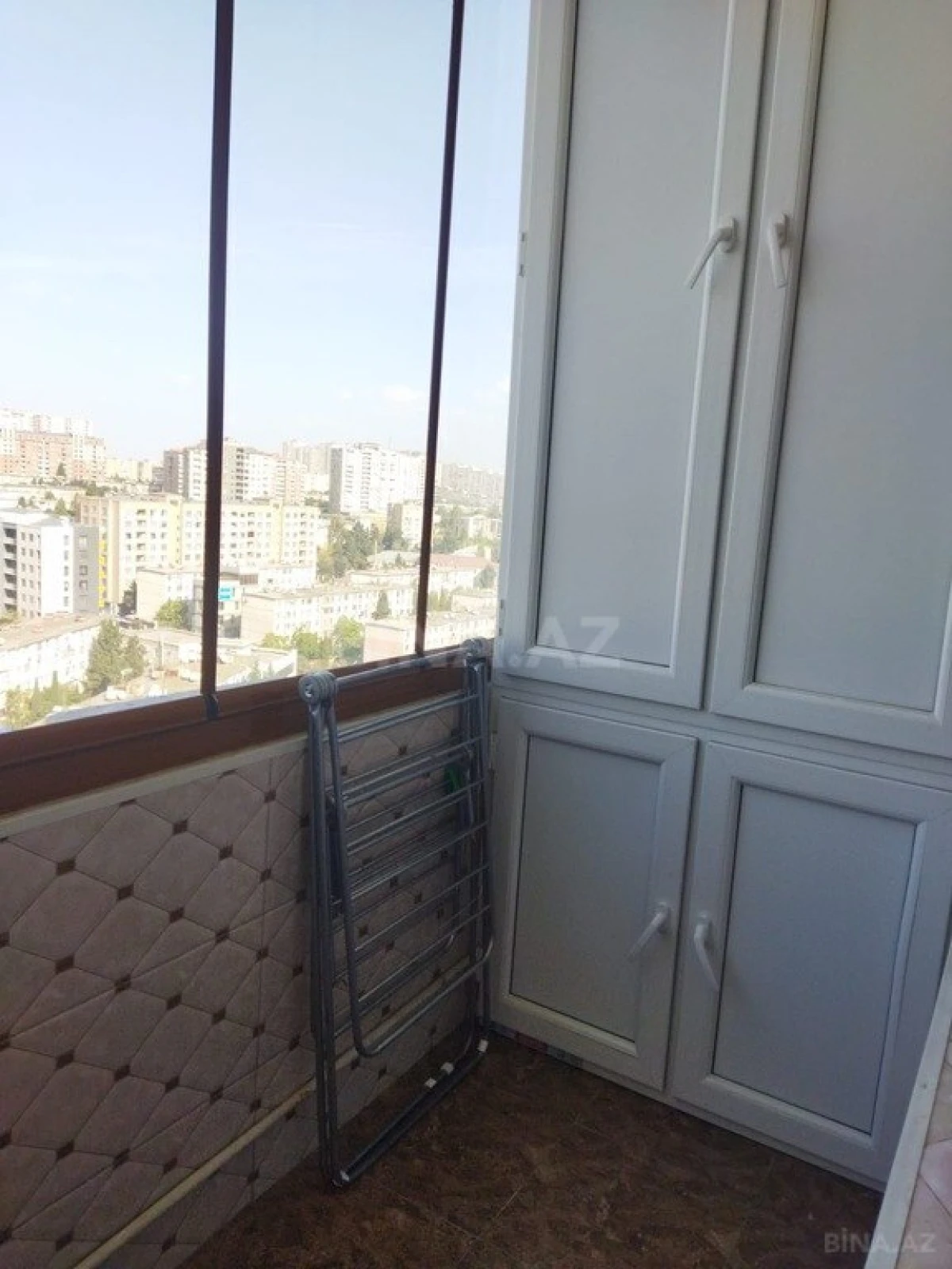 Satılır 2 otaqlı mənzil 110 m²